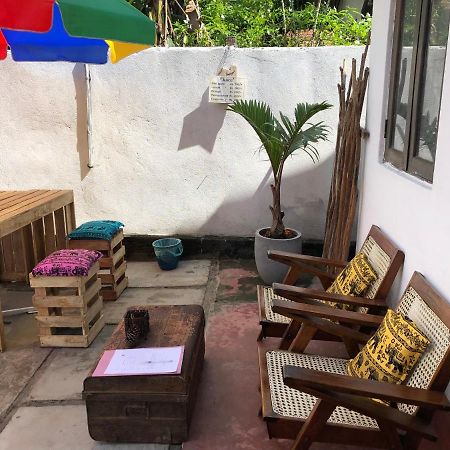 Haus 35 Bed & Breakfast Weligama Ngoại thất bức ảnh